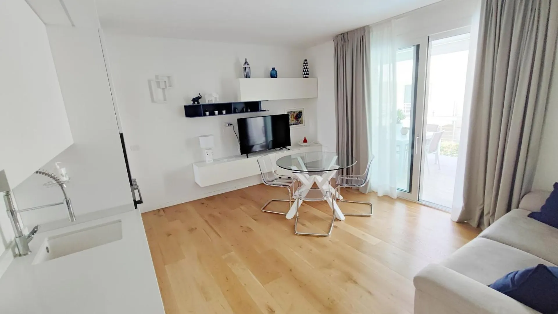 Wave Resort Lido di Jesolo Apartment